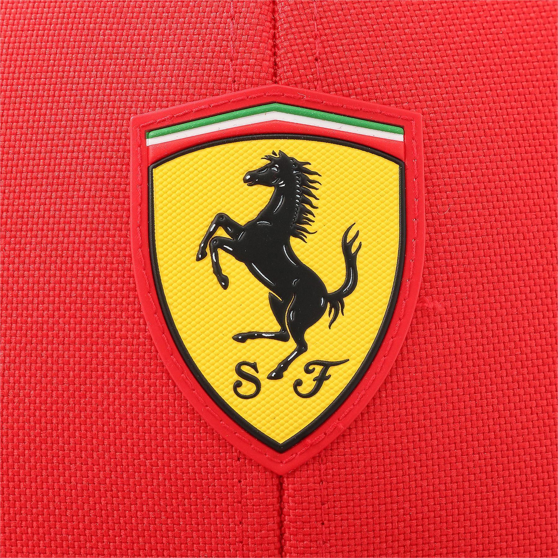 Cap Ferrari