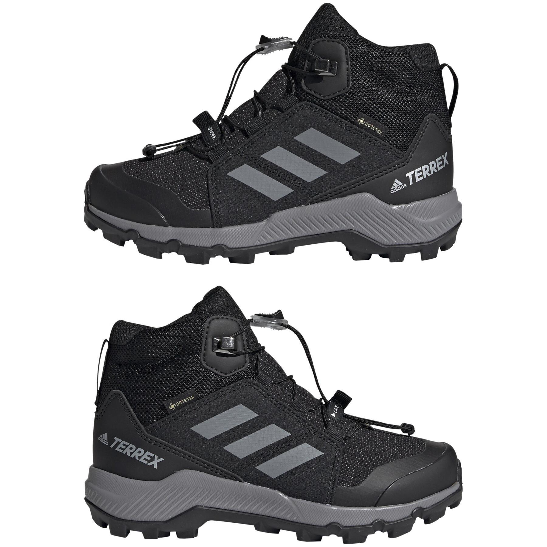 Kid hiking shoes adidas Terrex Mid Gtx