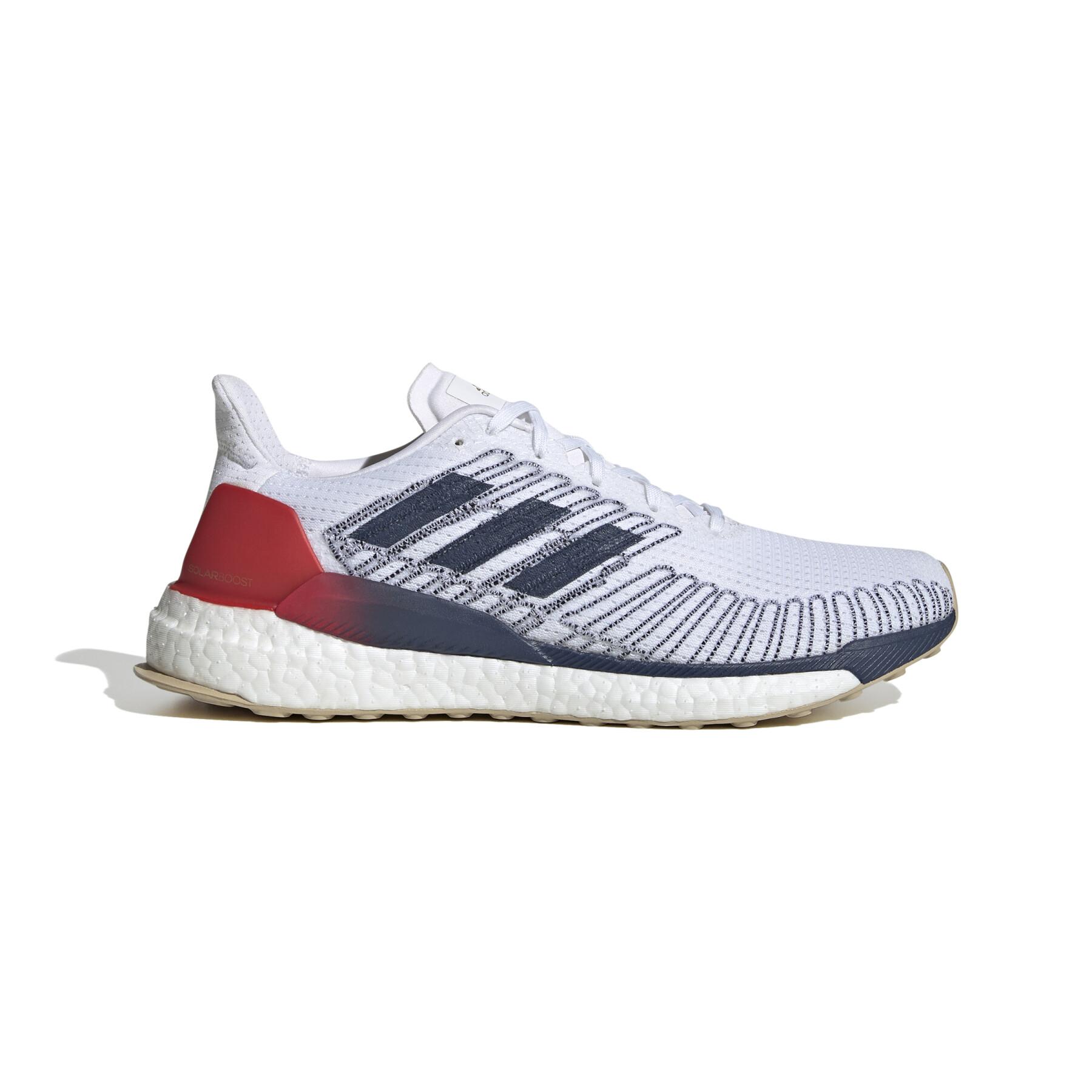 Running shoes adidas Solarboost 19