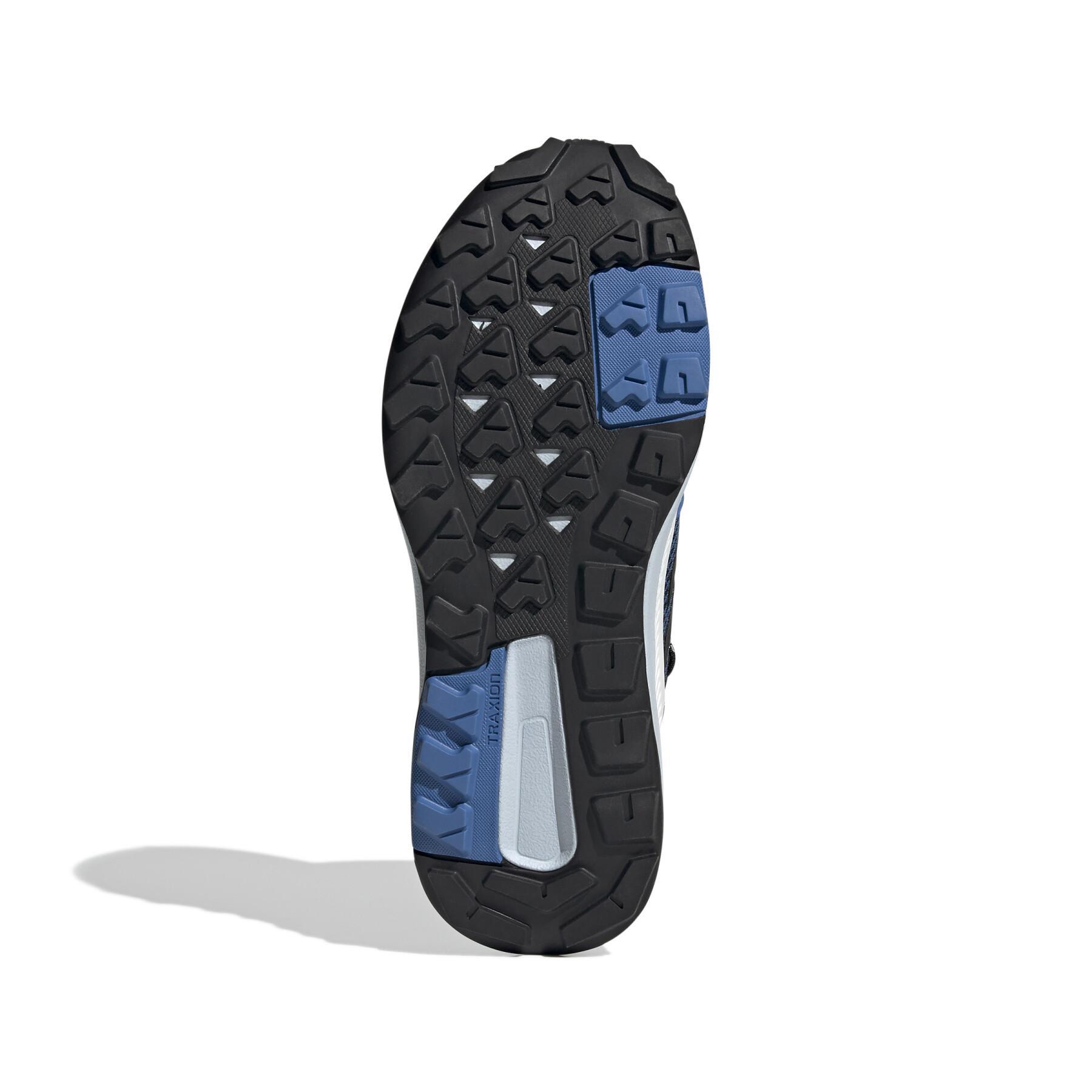 Women's walking shoes adidas Terrex Trailmaker Mid Cold.Rdy