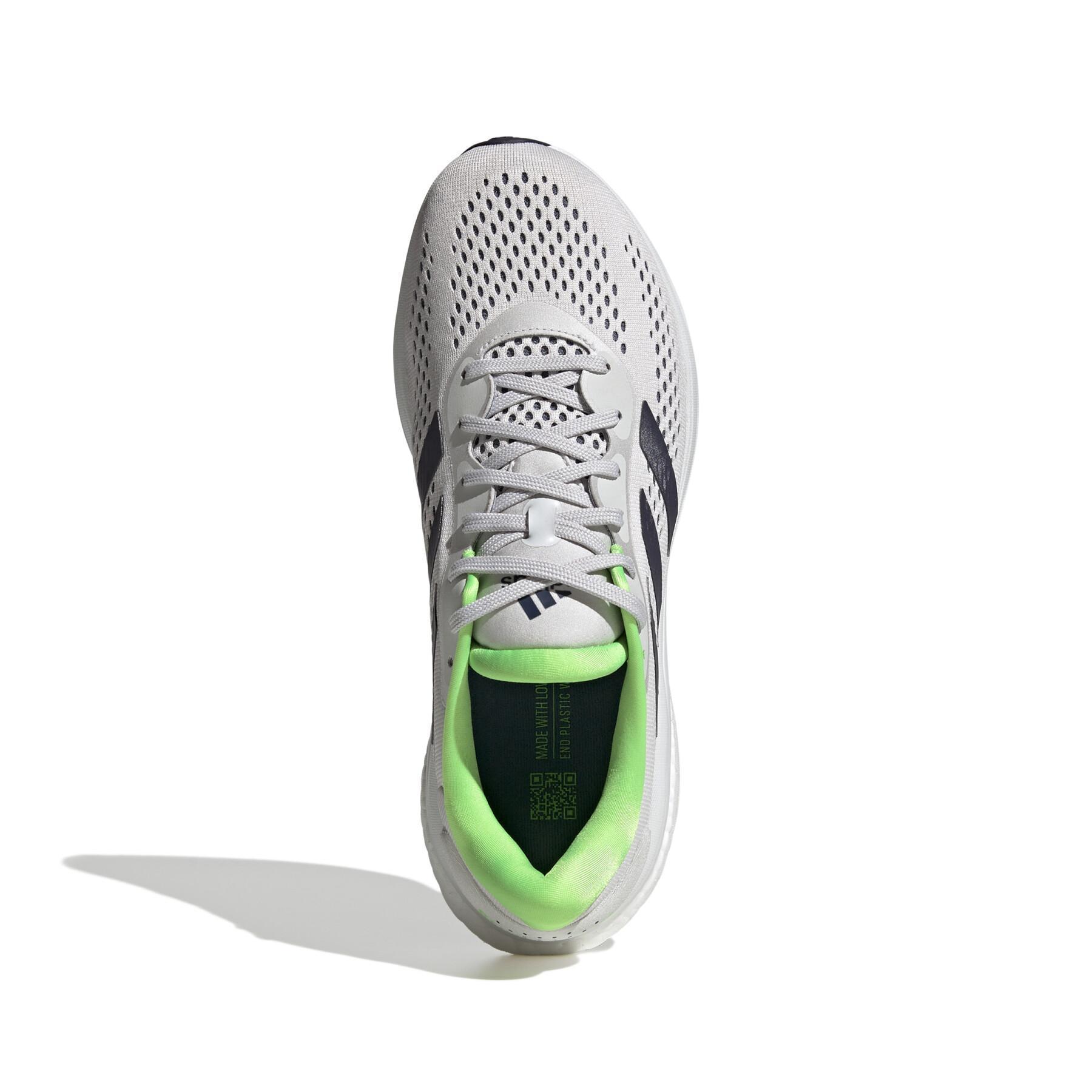 Running shoes adidas Supernova 2