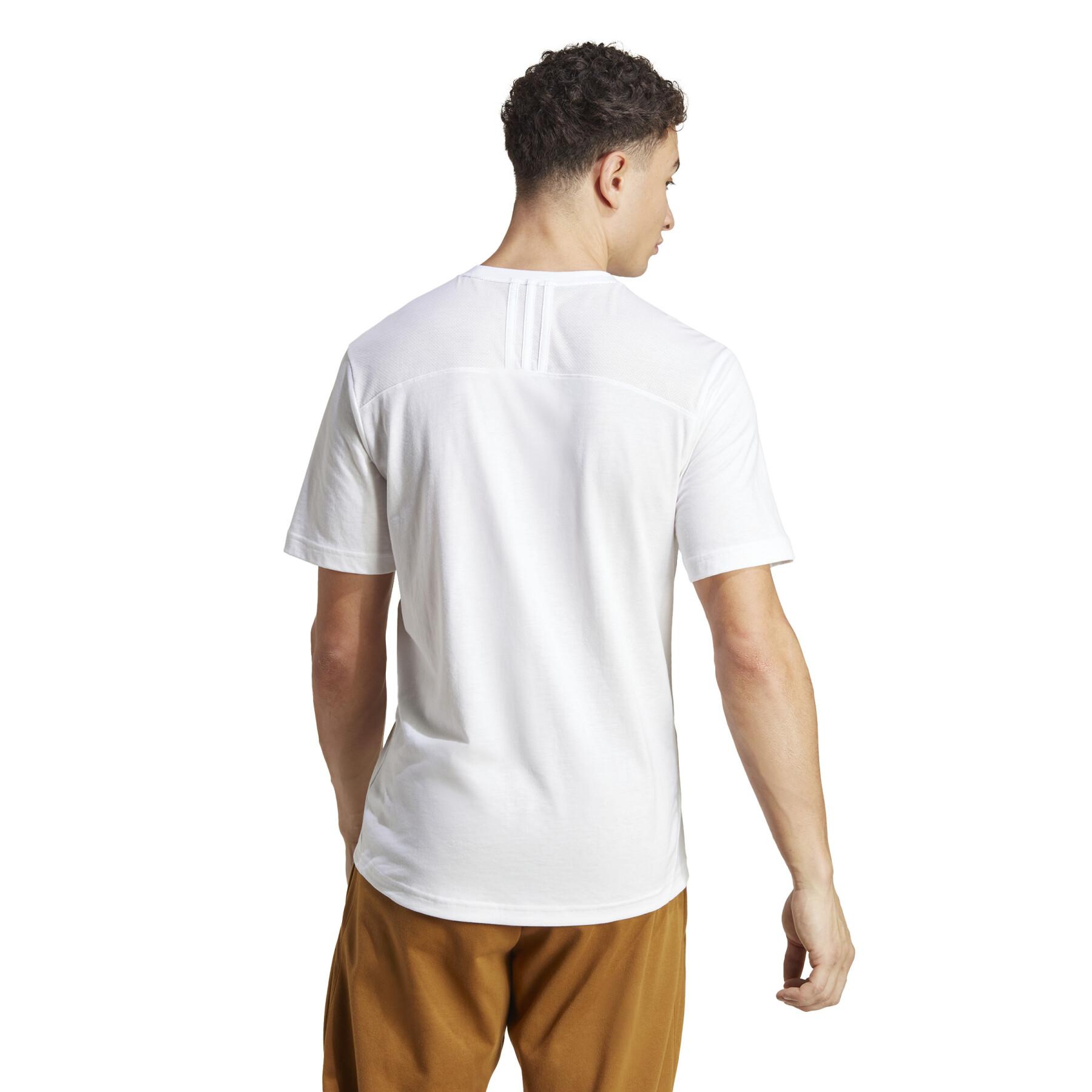 Basic T-shirt adidas