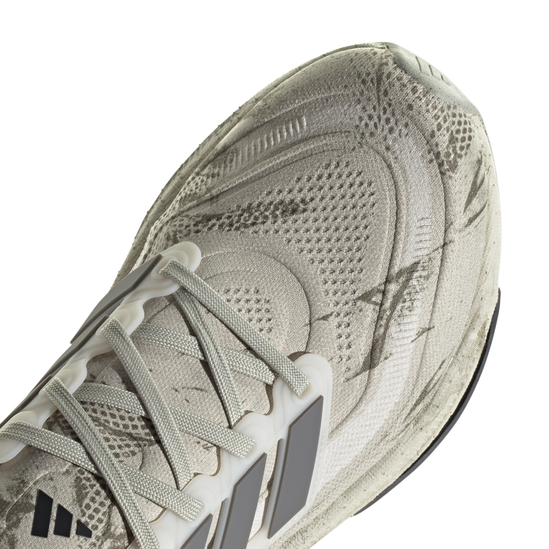 Running shoes adidas Ultraboost 23