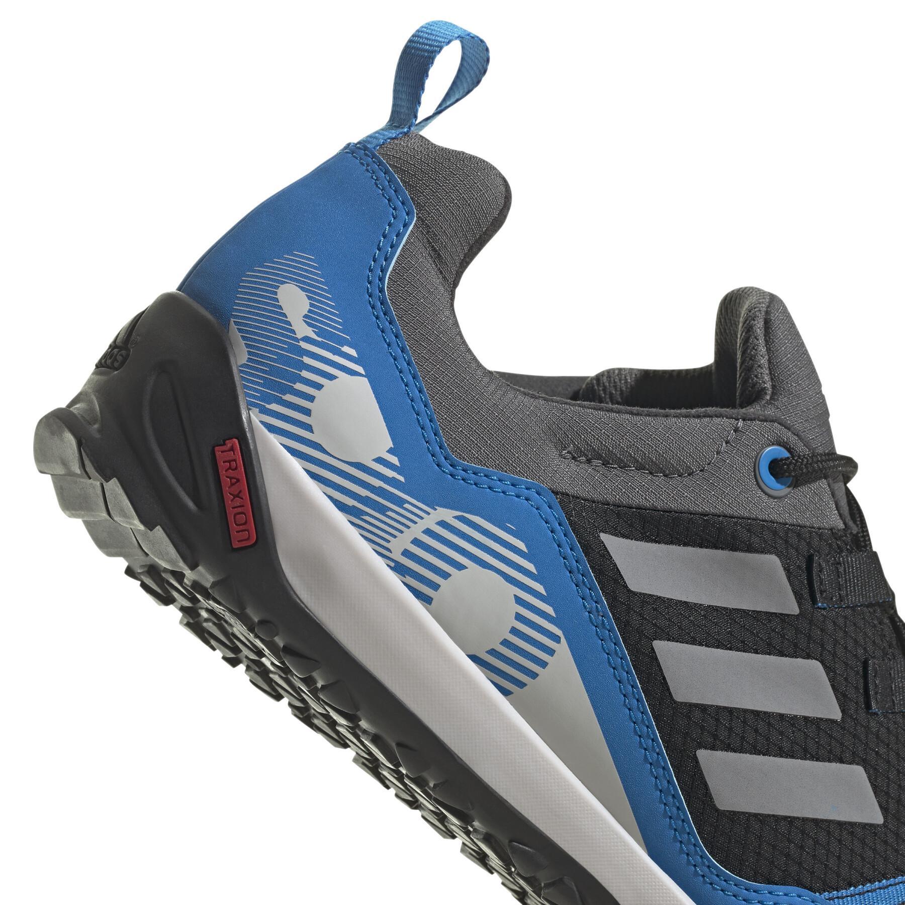 Hiking shoes adidas Terrex Swift Solo Approach