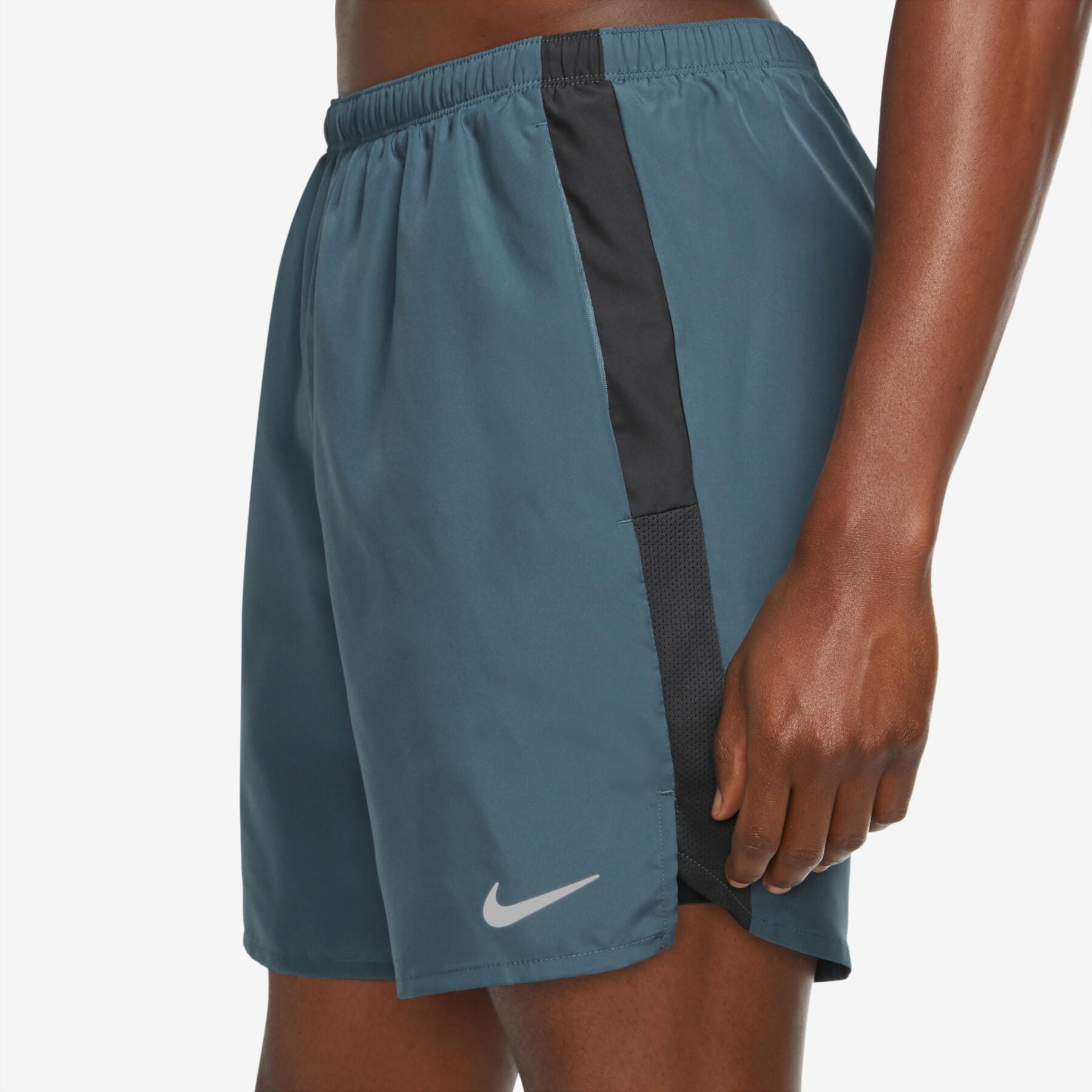 Short Nike Challenger