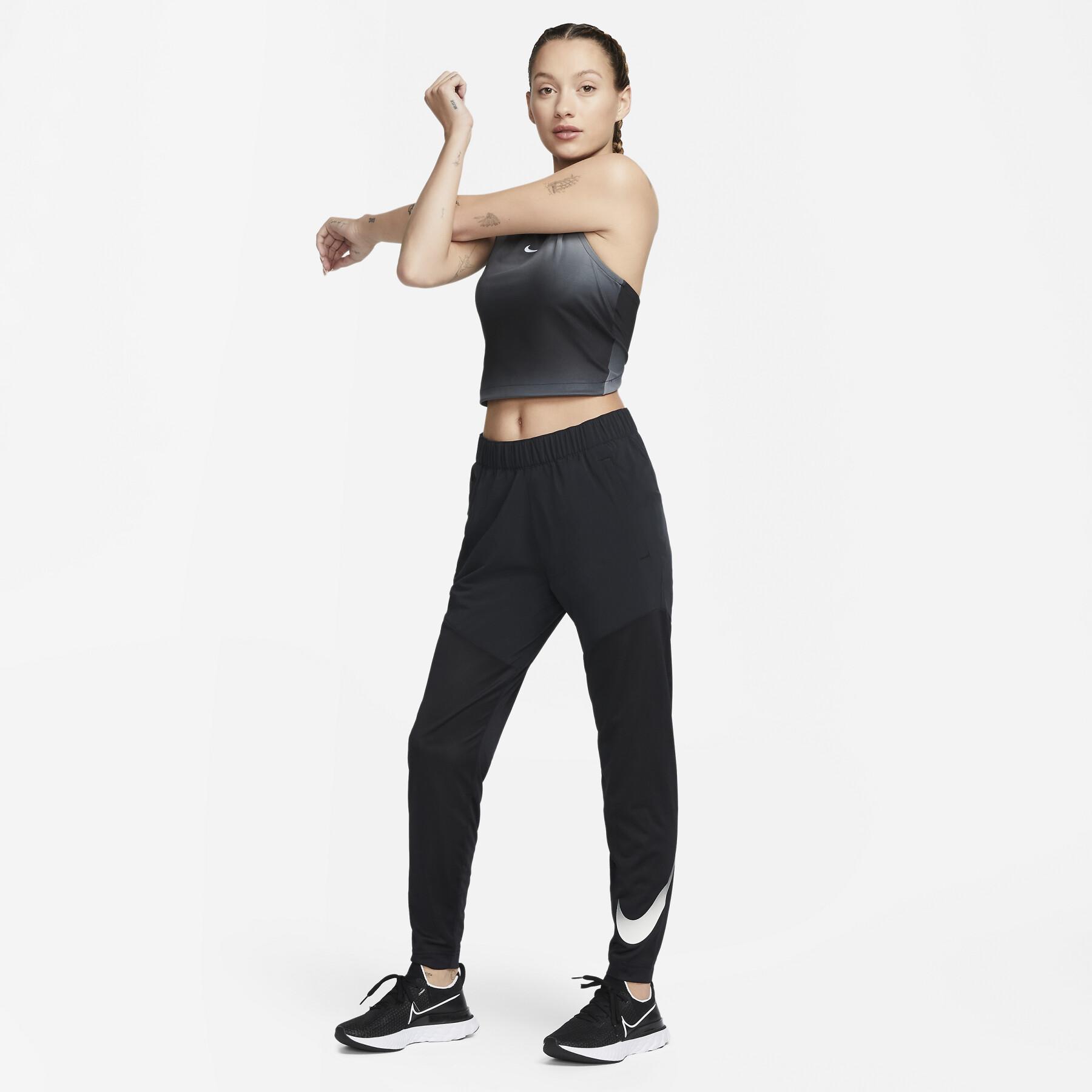 Jogging woman Nike Dri-FIT Swoosh Run