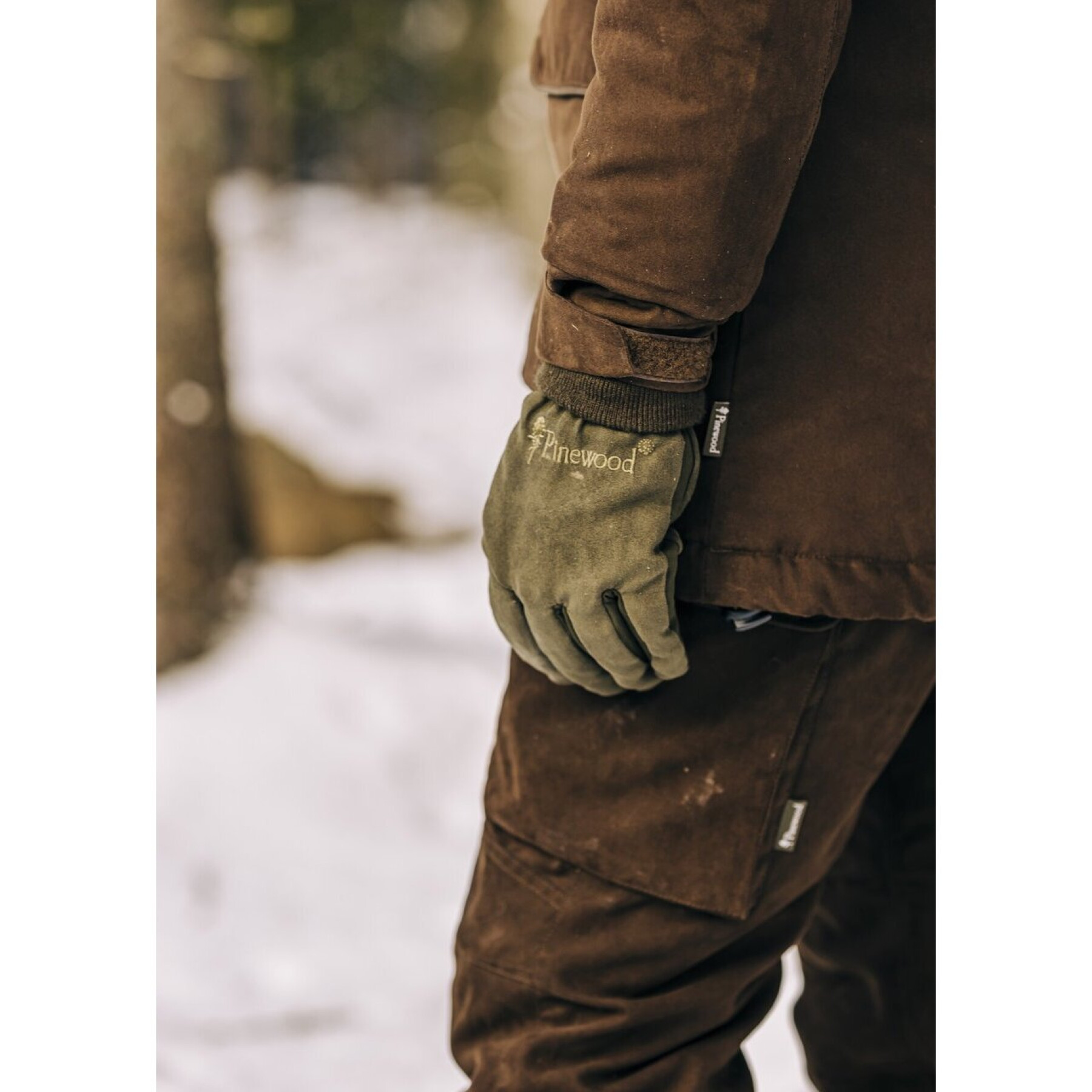 Extremely padded suede gloves Pinewood