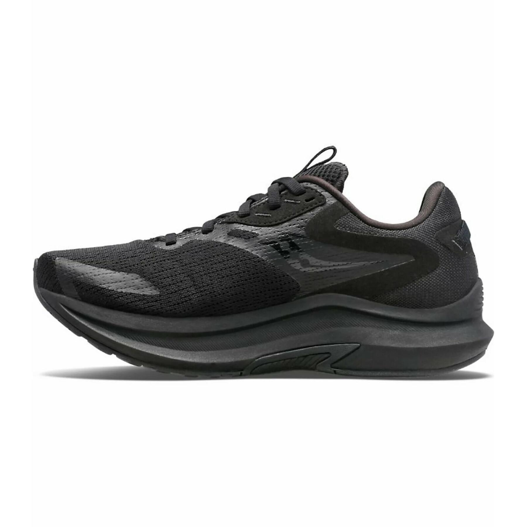 Running shoes Saucony Axon 2